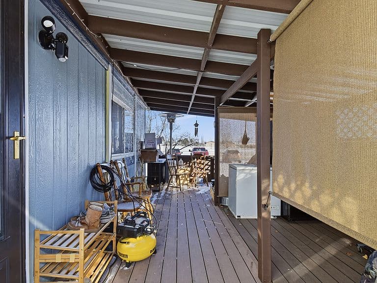Listing photo 5