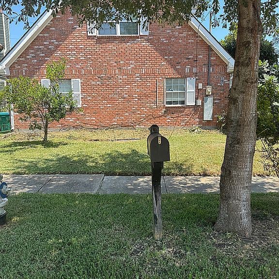 Listing photo 5