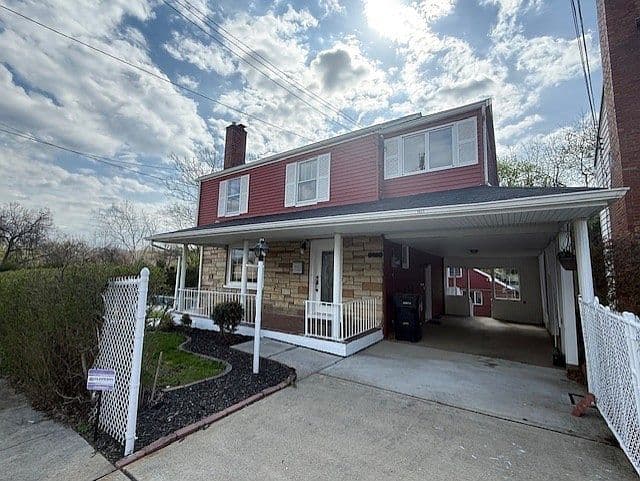 Listing photo 3