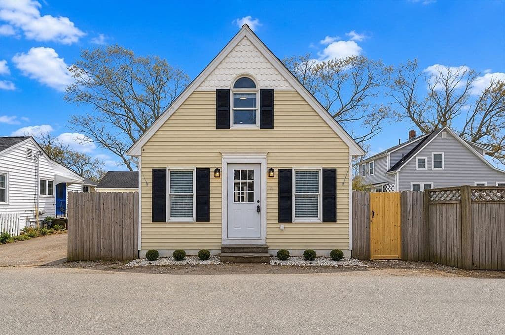 Primary listing photo