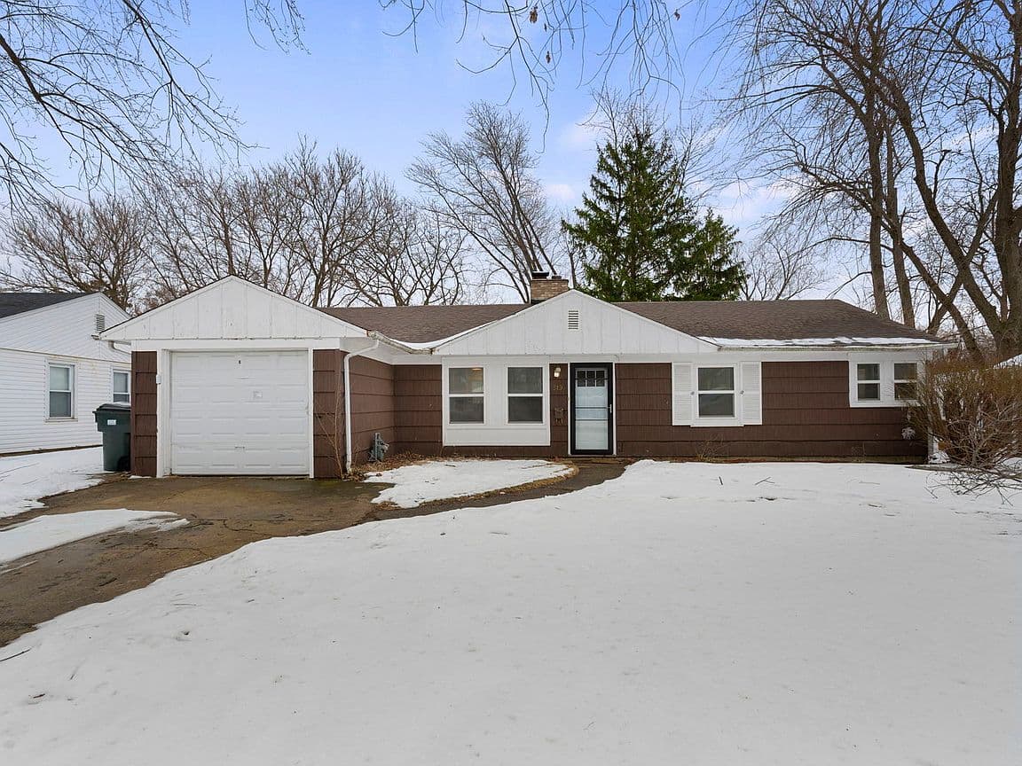 Primary listing photo