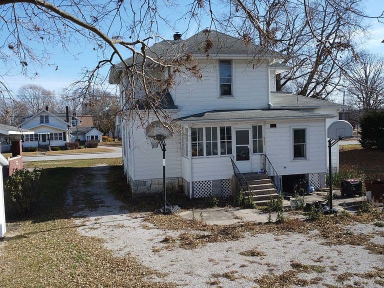 Listing photo 4