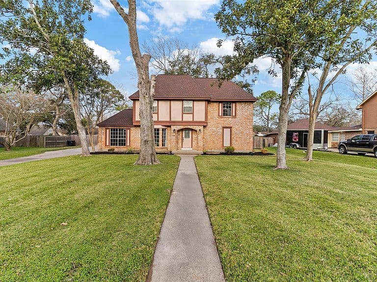 Listing photo 4