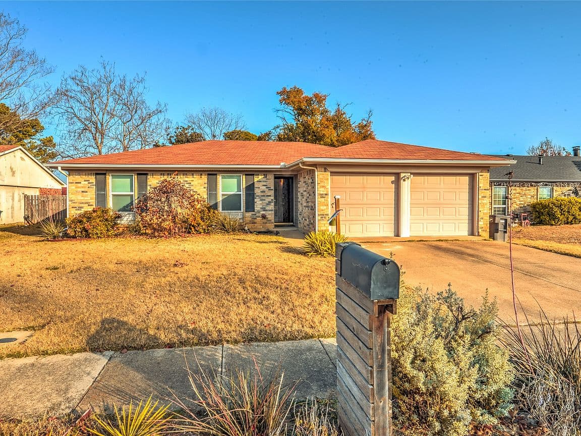 Primary listing photo