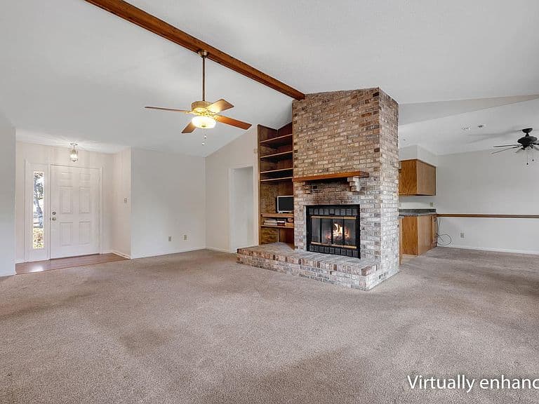 Listing photo 4