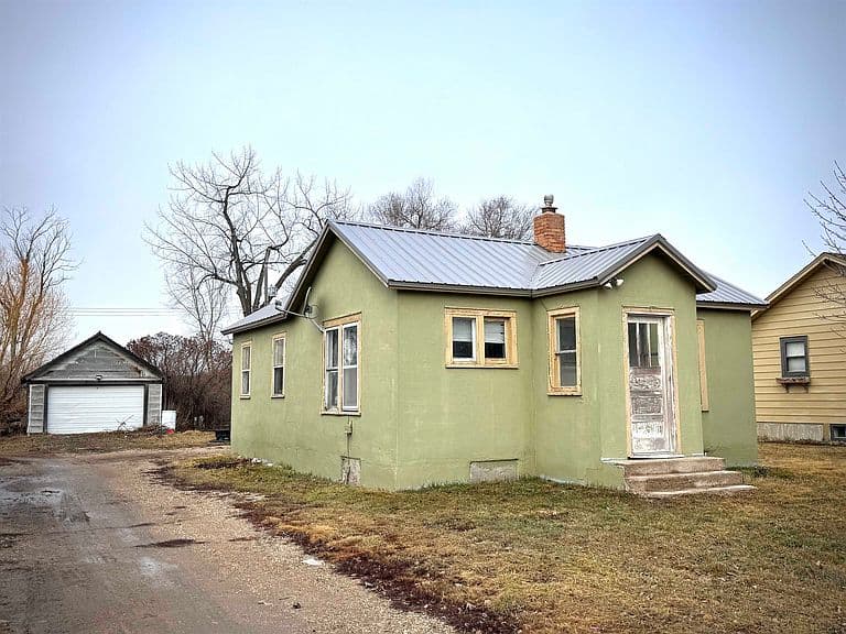 Listing photo