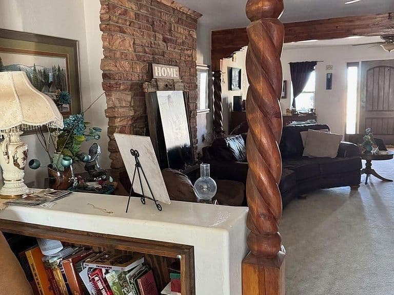 Listing photo 4