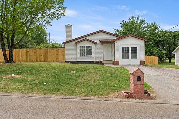 Primary listing photo
