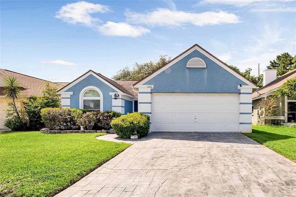 Primary listing photo