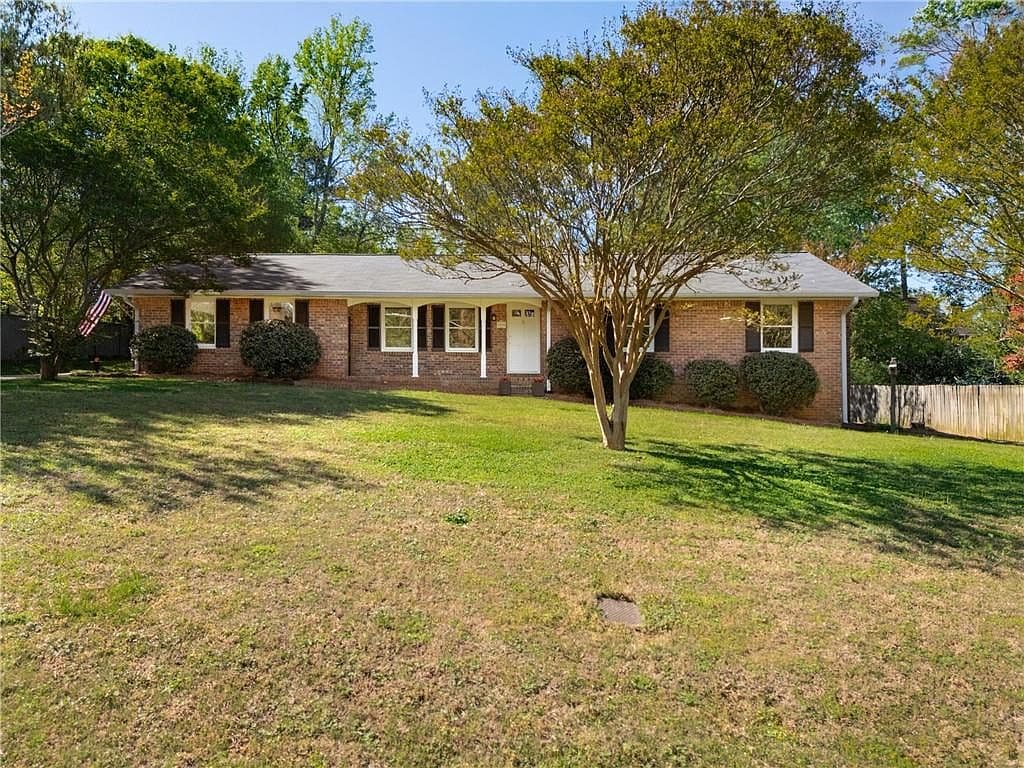 Primary listing photo
