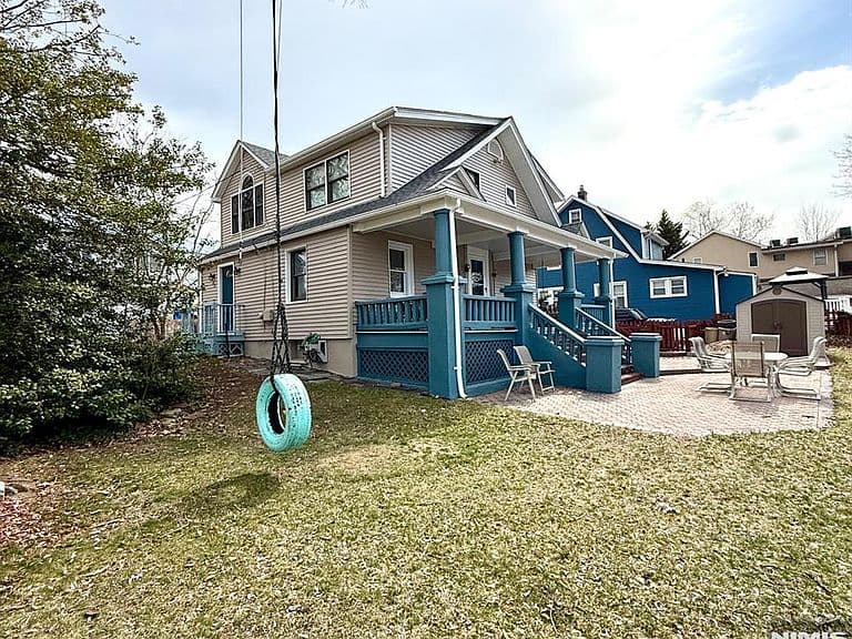 Listing photo 4