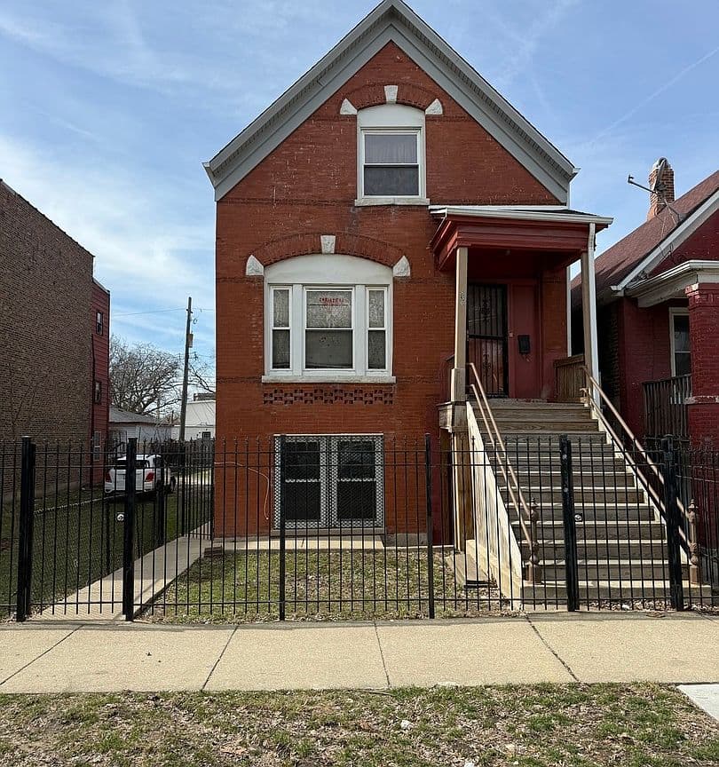 Primary listing photo