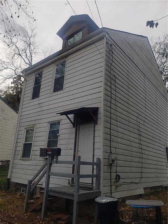 Primary listing photo