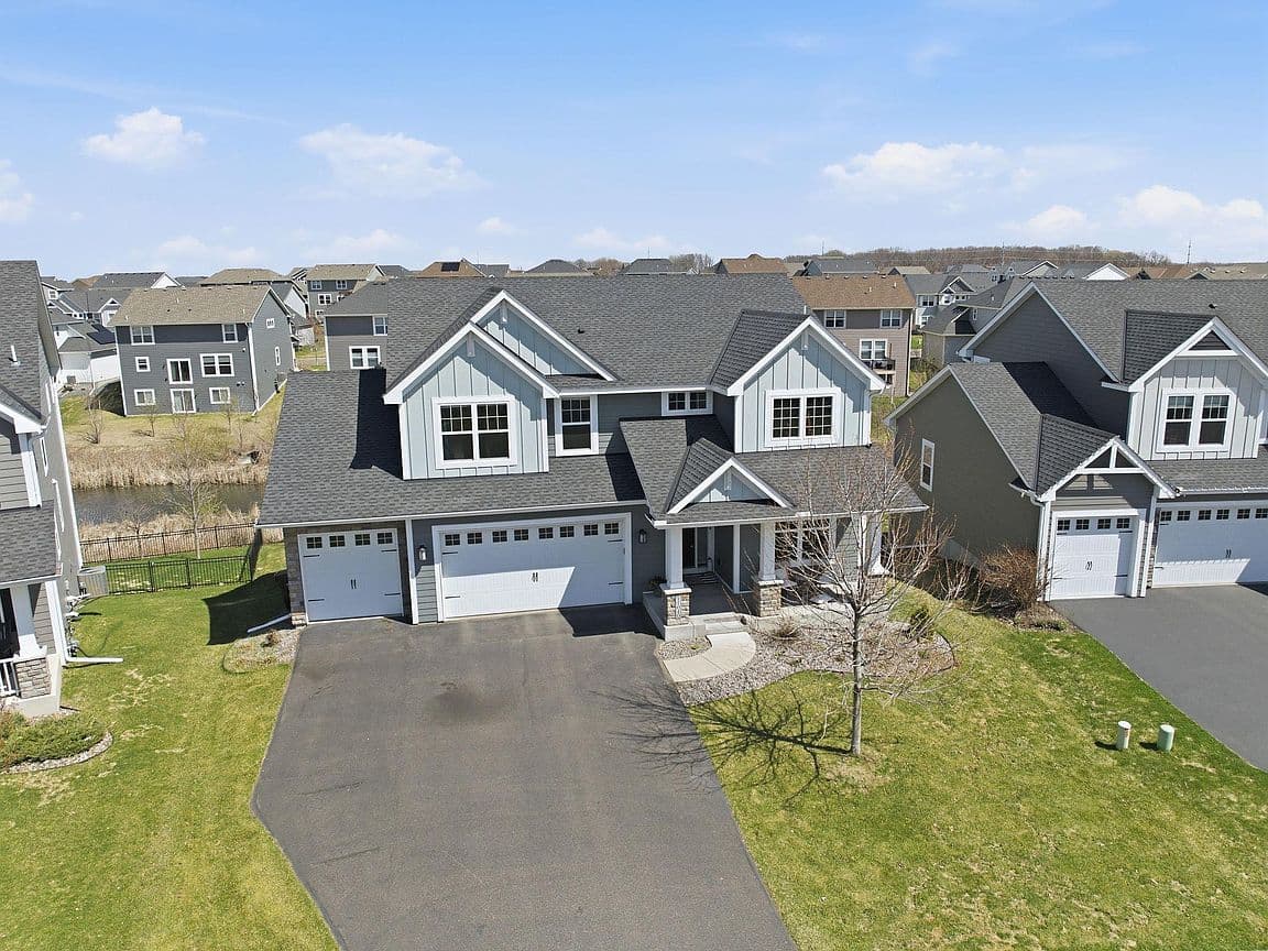 Primary listing photo