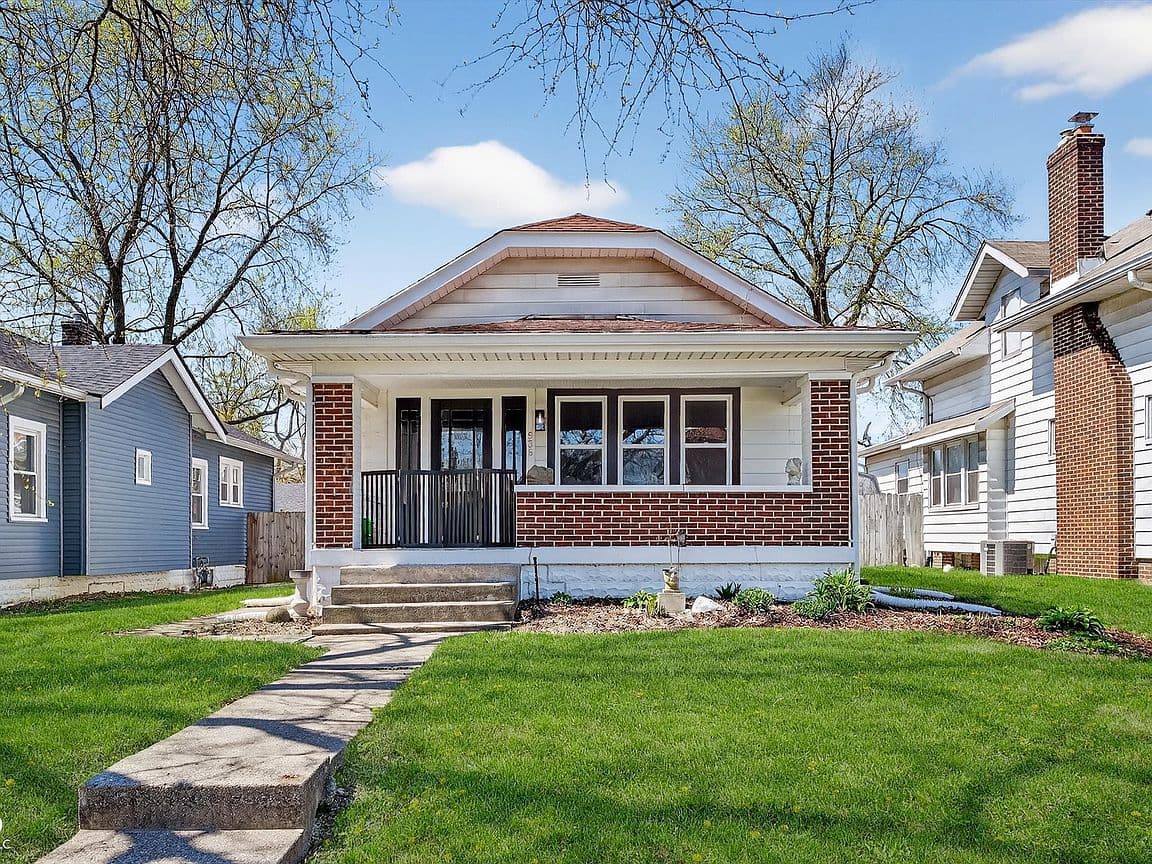 Primary listing photo