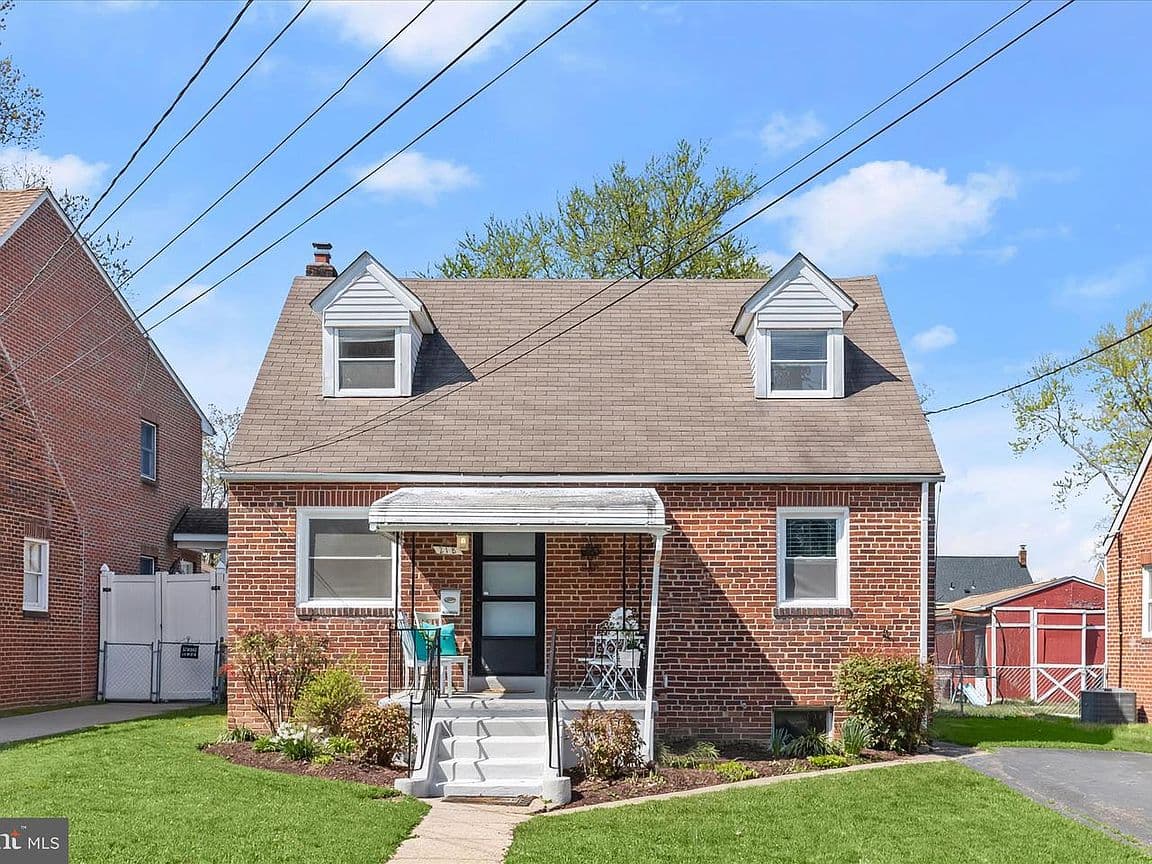 Primary listing photo