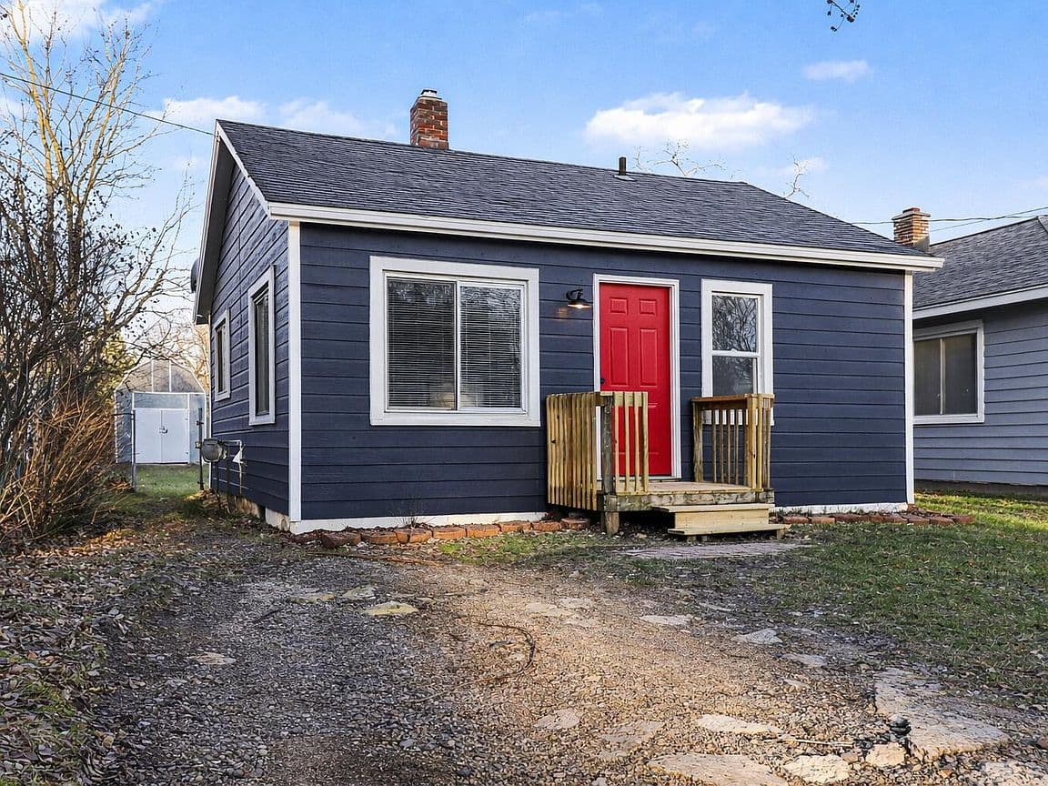Primary listing photo