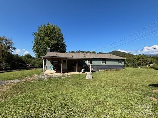 Listing photo 5