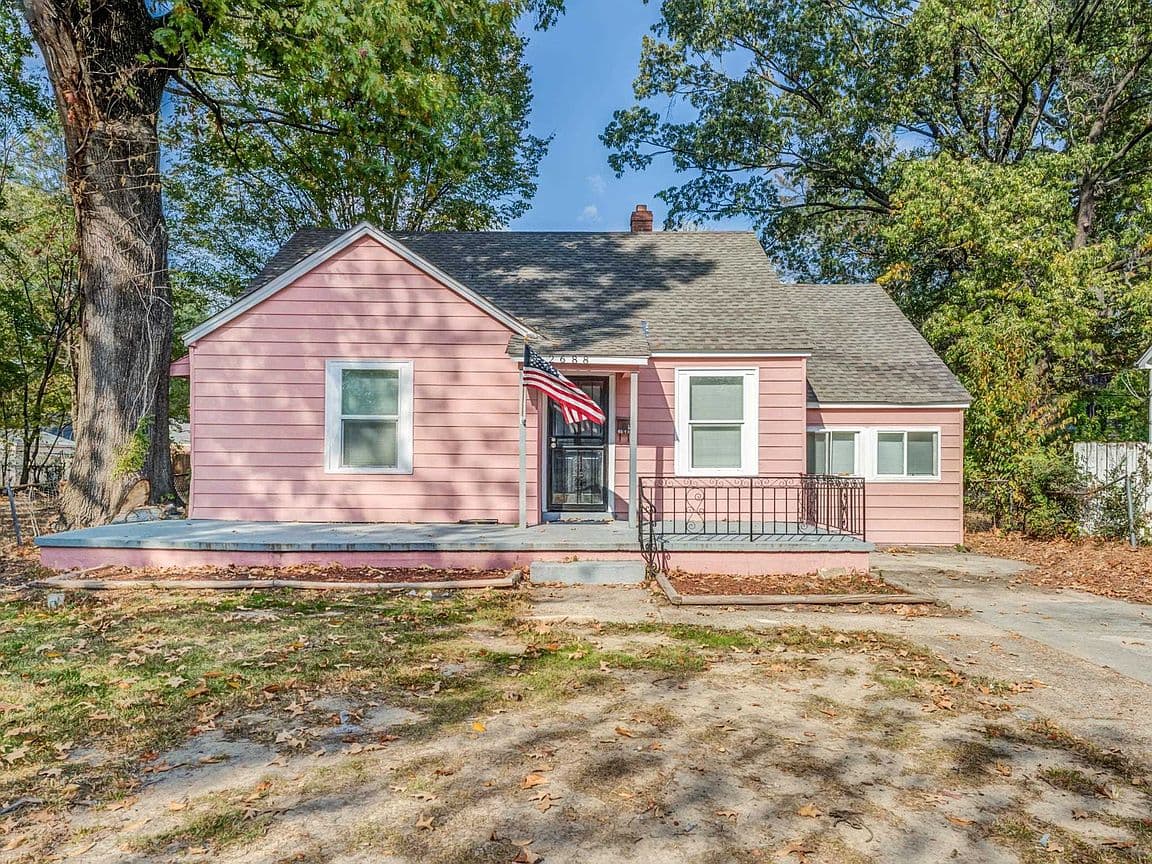 Primary listing photo