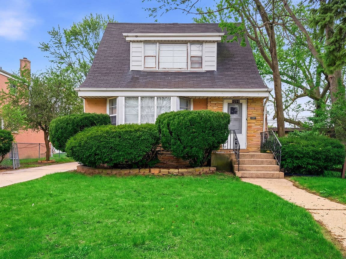 Primary listing photo