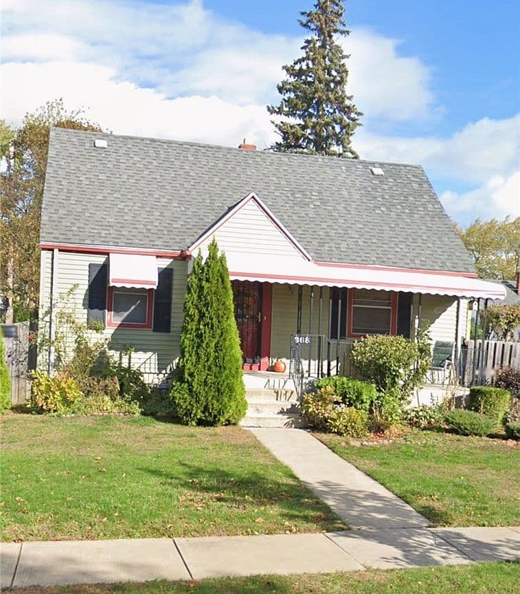 Primary listing photo