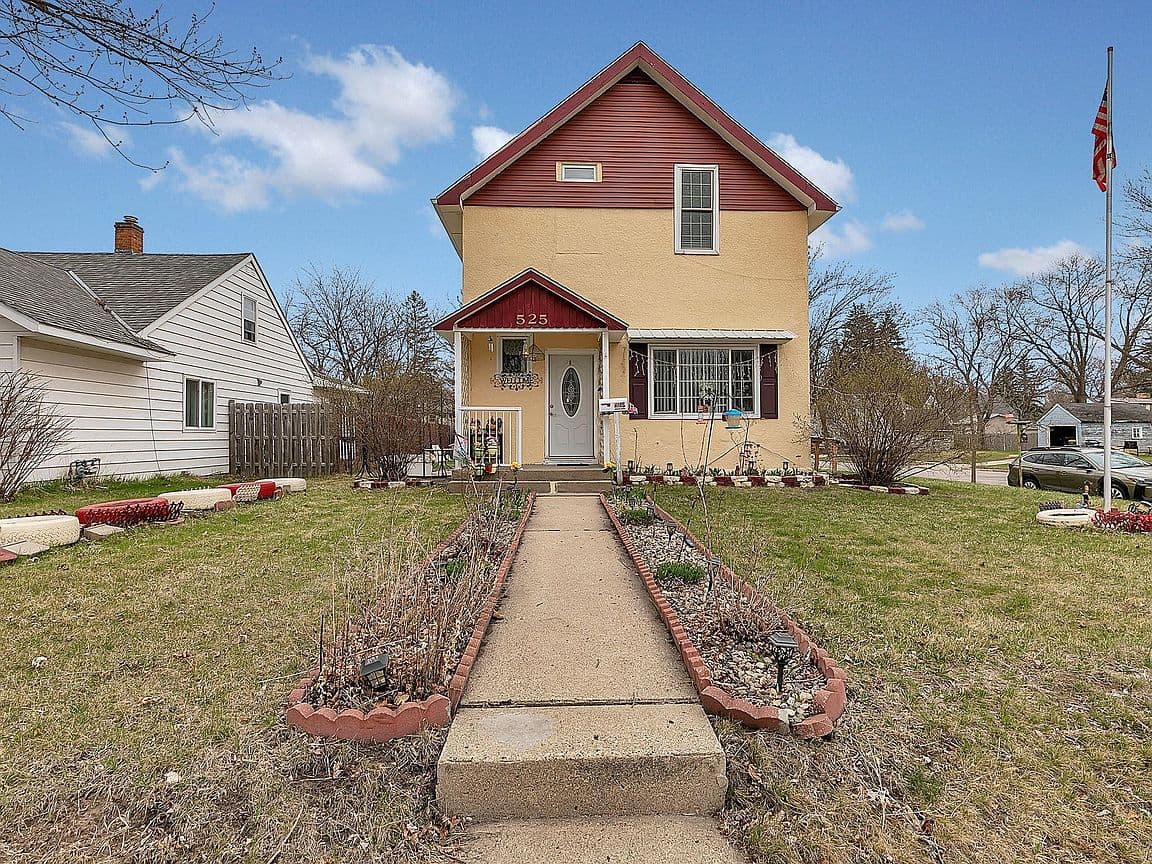 Primary listing photo