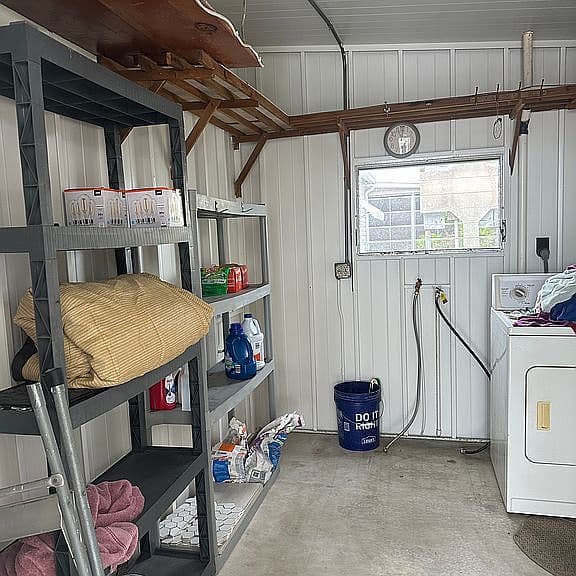 Listing photo 5