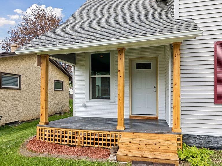 Listing photo 4
