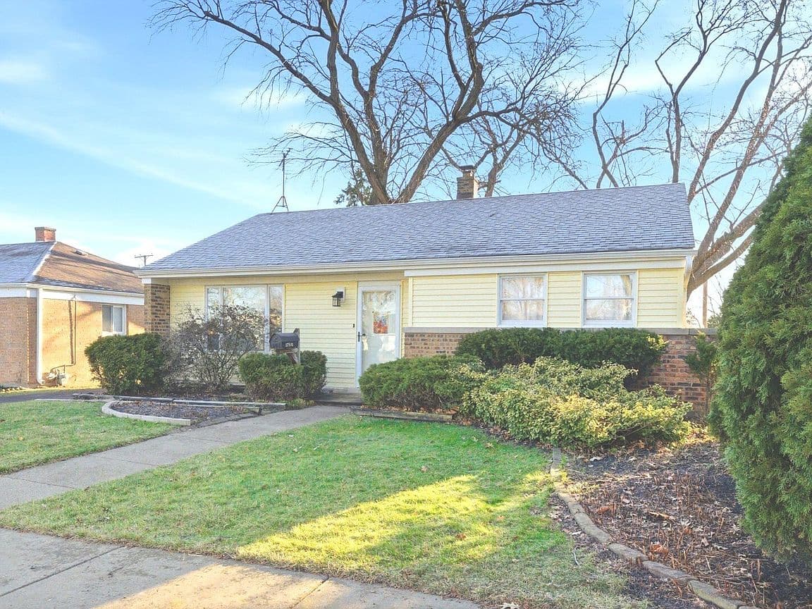 Primary listing photo