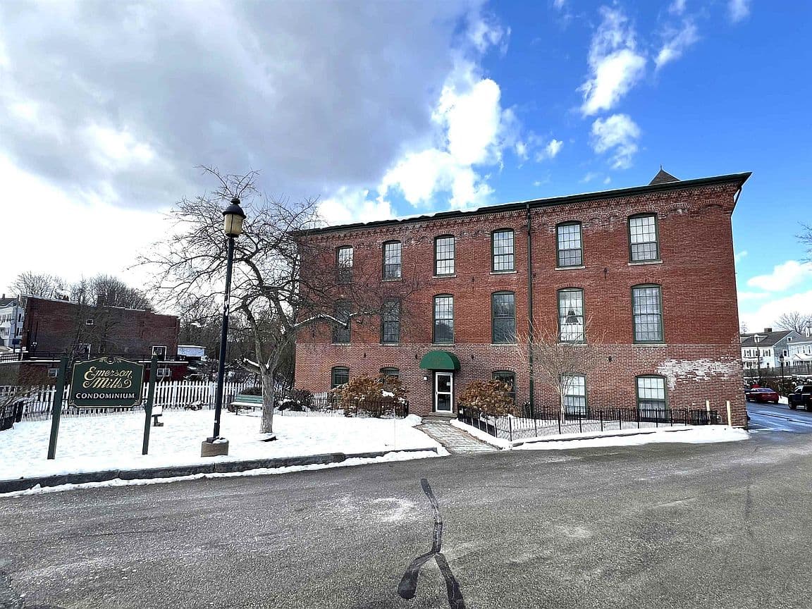 Primary listing photo