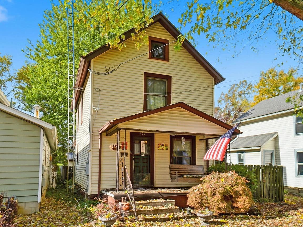 Primary listing photo