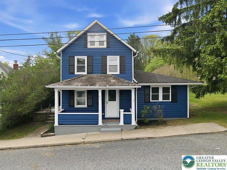 Listing photo 4