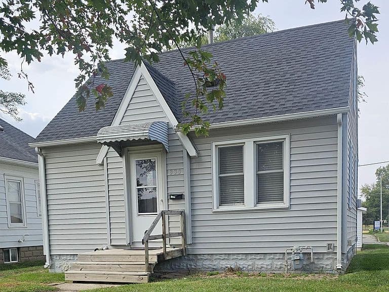 Listing photo