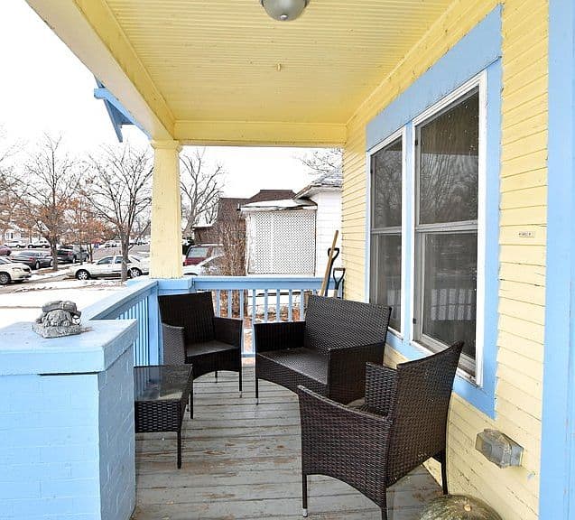 Listing photo 3
