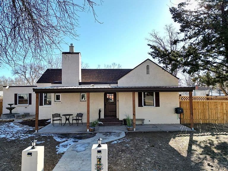 Listing photo 3