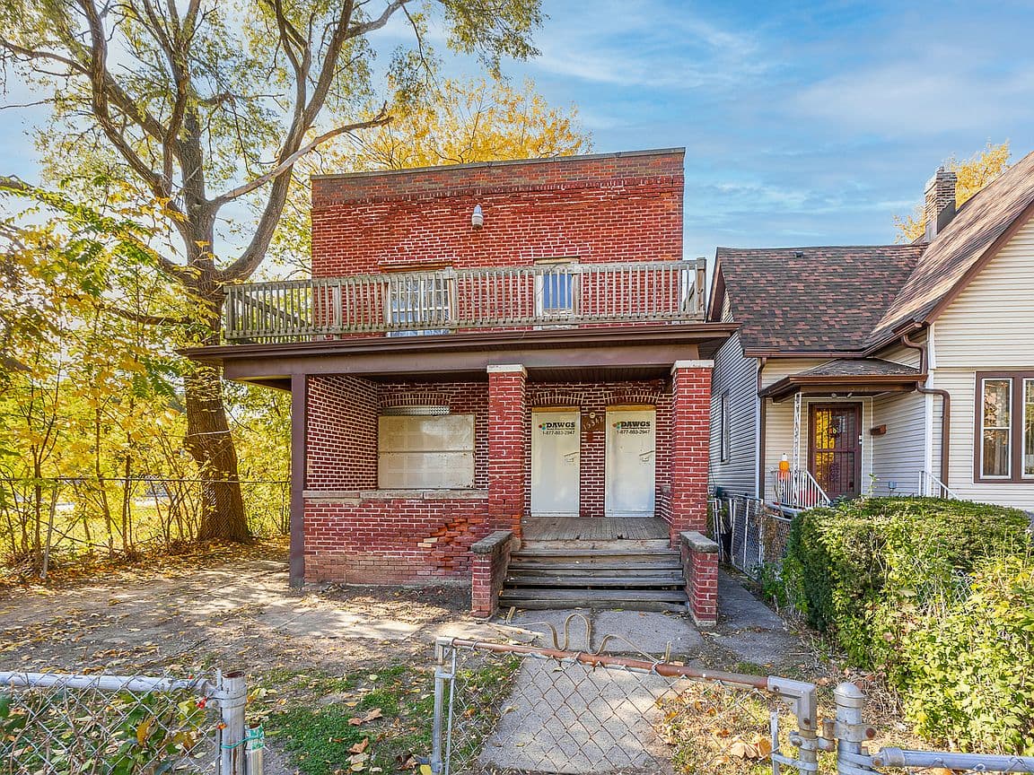 Primary listing photo