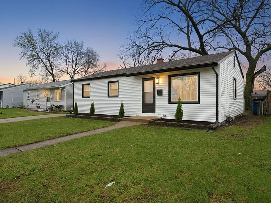Primary listing photo
