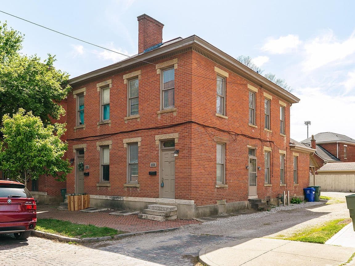 Primary listing photo