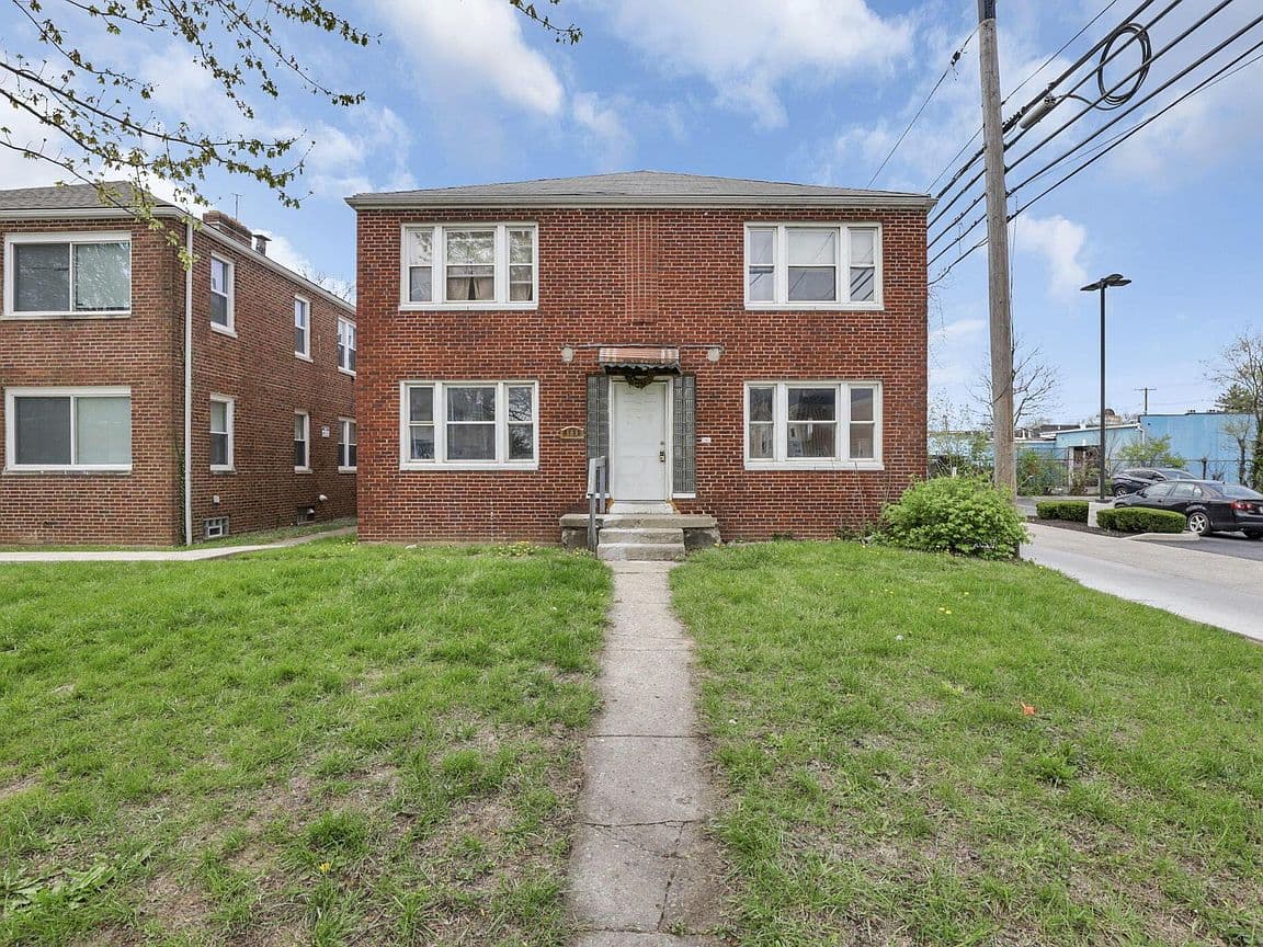 Primary listing photo