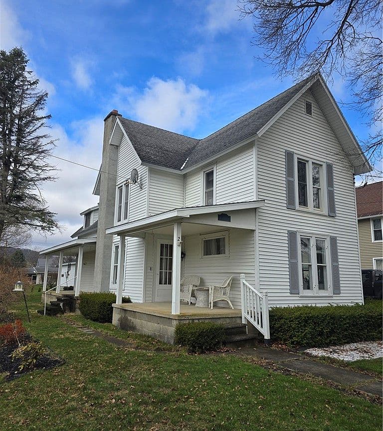 Primary listing photo