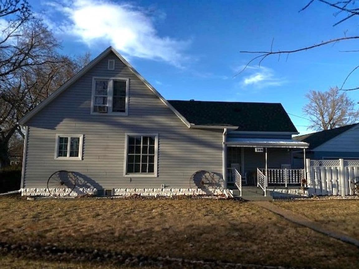 Primary listing photo