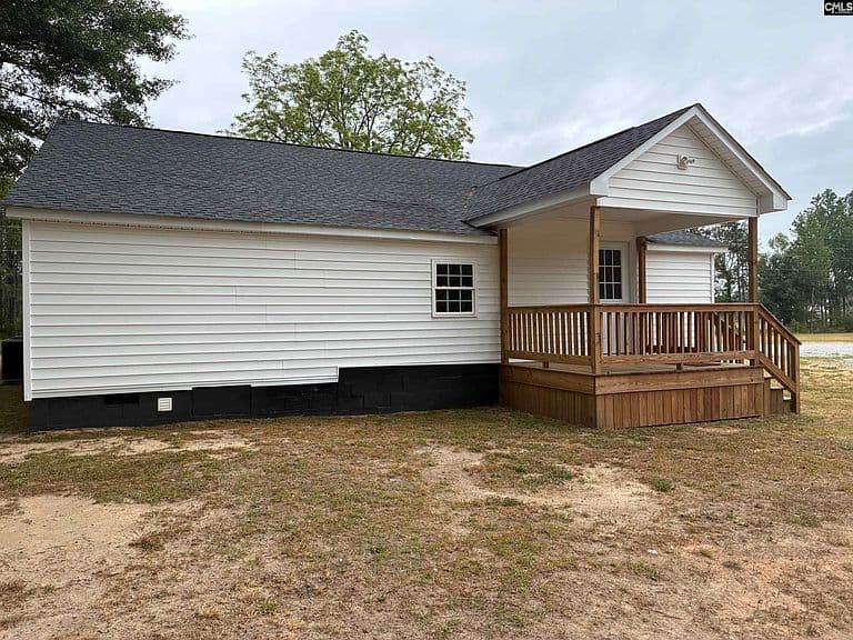 Listing photo 3