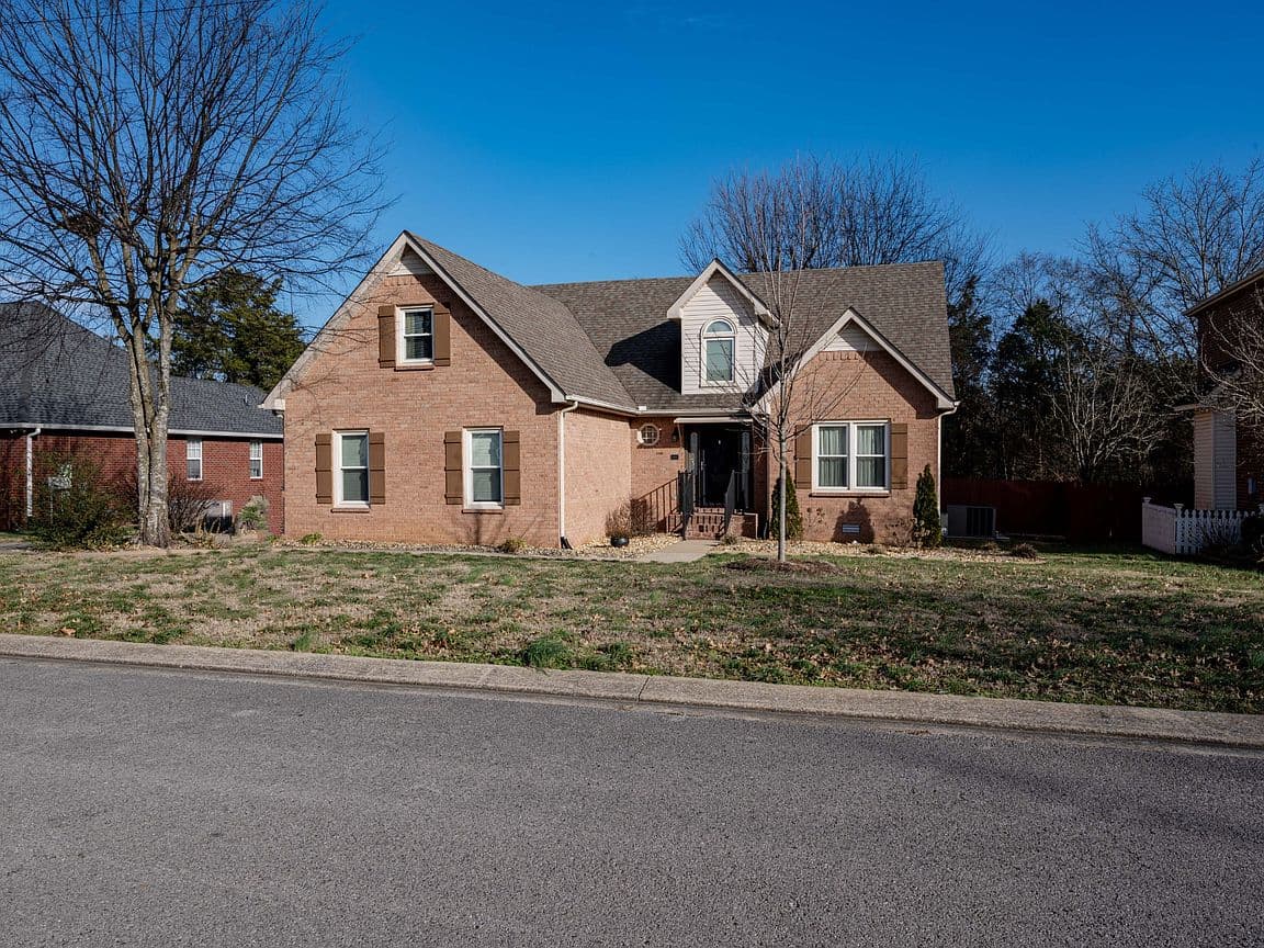Primary listing photo
