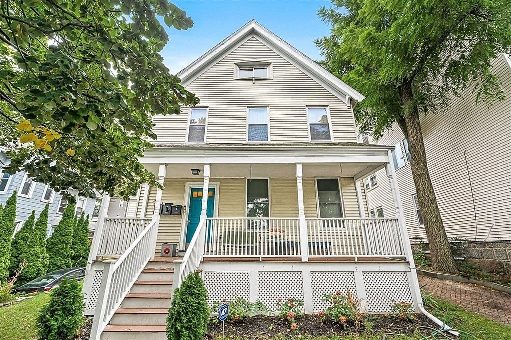 Primary listing photo