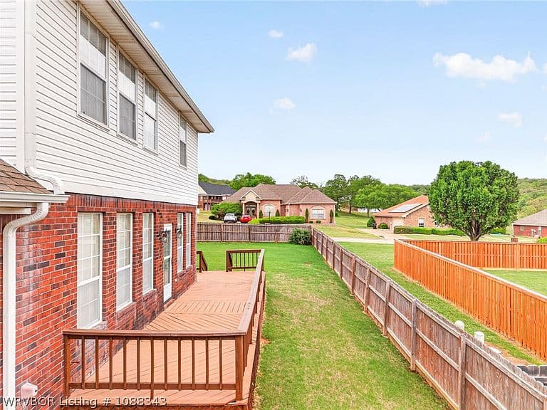 Listing photo 5