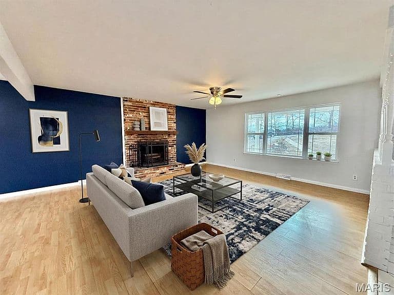 Listing photo 5