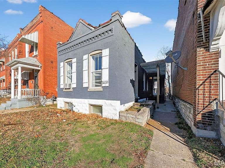 Listing photo 5