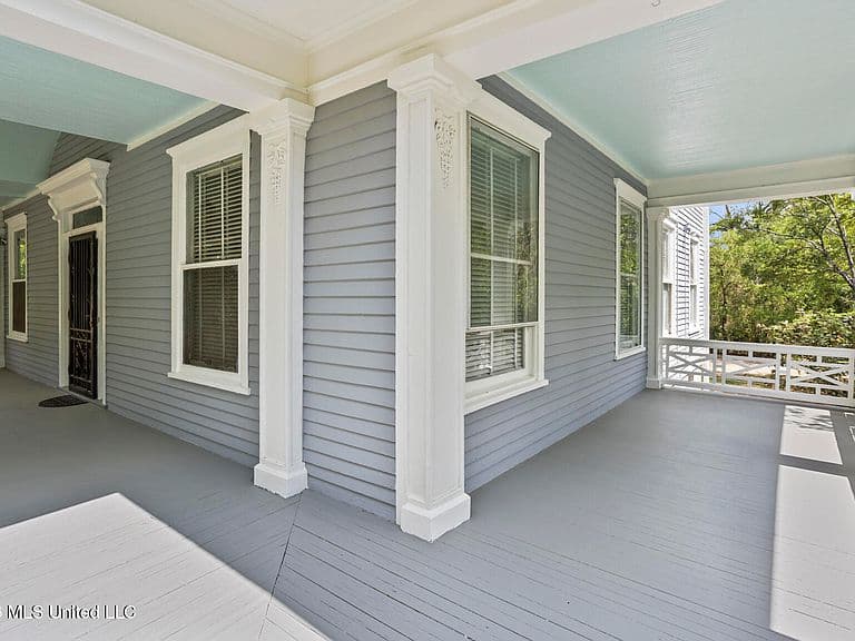 Listing photo 4