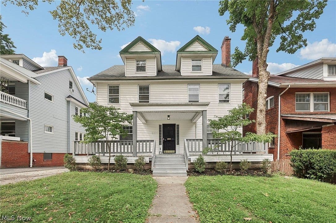 Primary listing photo