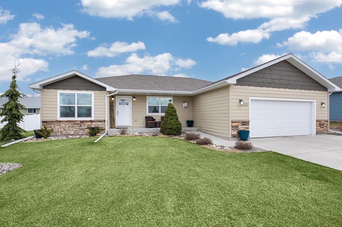 Primary listing photo